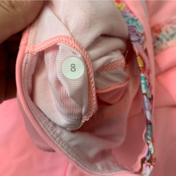 Lululemon bright pink and flowers tank size 8 - Picture 2 of 8